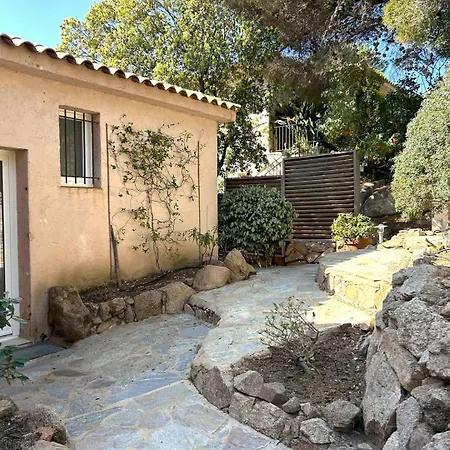 Mini-villa A 5 Minutes De La De Santa Giulia *